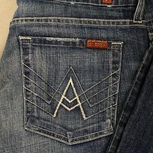 Authentic seven for all mankind